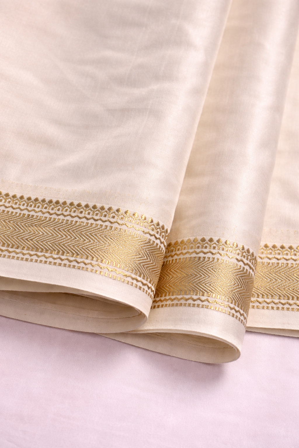 Pure Maheshwari Saree With Blouse